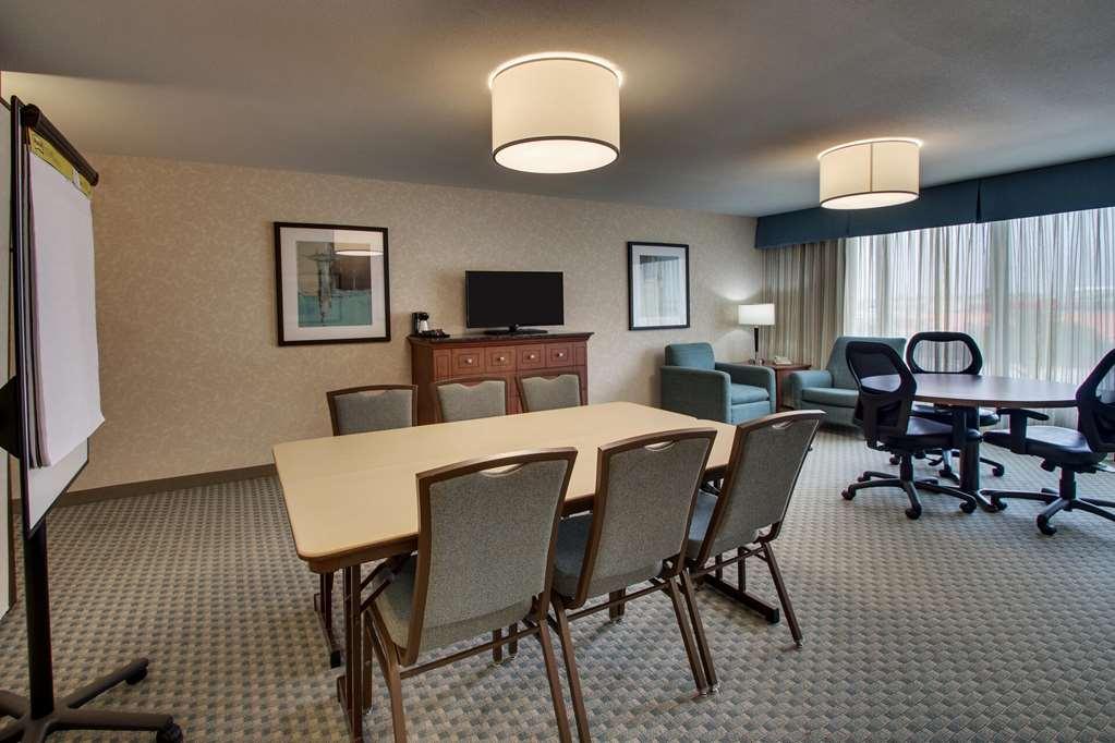 Sonesta Essential Houston Hobby Airport Hotel Facilities photo